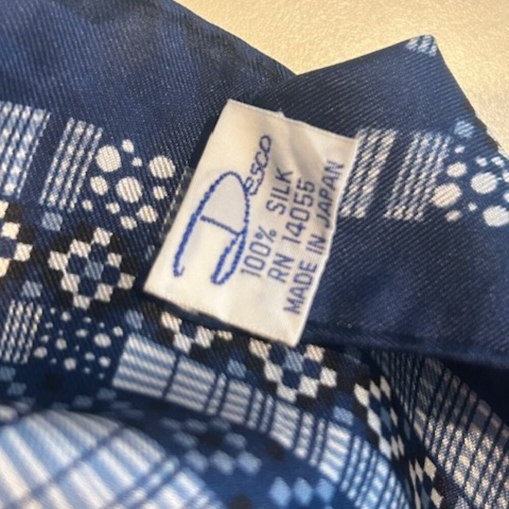 DESCO 100% Silk Blue White Striped Square SCARF - Picture 7 of 7